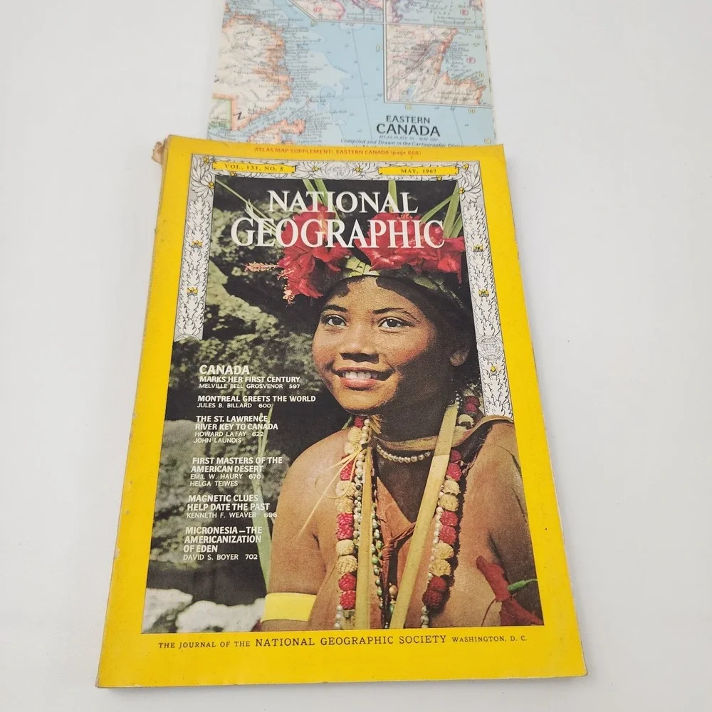 National Geographic Magazine‎ May 1967 No  Insert